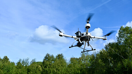 5G drones deliver live images from emergencies
