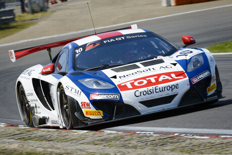 Schneider Electric partners with McLaren Racing