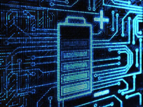 Internal quantum batteries to power scalable quantum CPUs