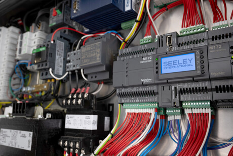 Compliant cabling for innovative HVAC