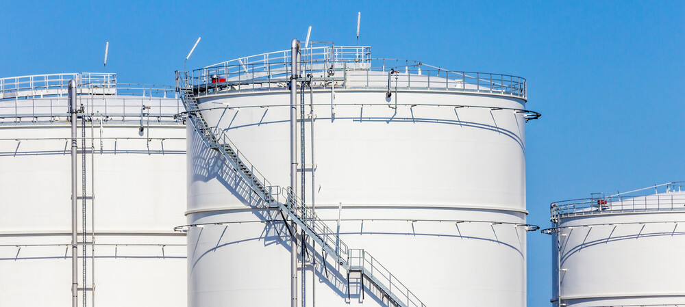 Ensuring reliable level measurement in tanks with internal obstructions