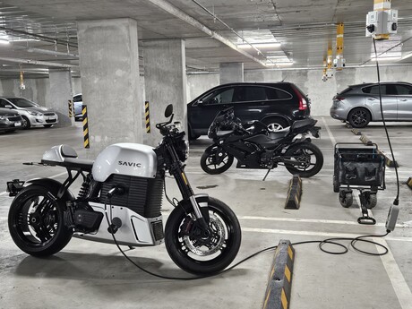 Chris Bowen launches EV-enabled building in Melbourne