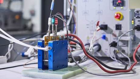 UNSW hydrogen fuel cell design could unlock key clean energy technology