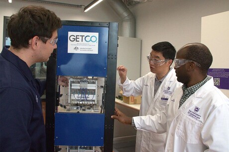 Researchers turn captured carbon dioxide into valuable chemicals