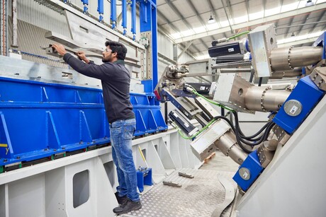 Deakin University launches metal resources research centre