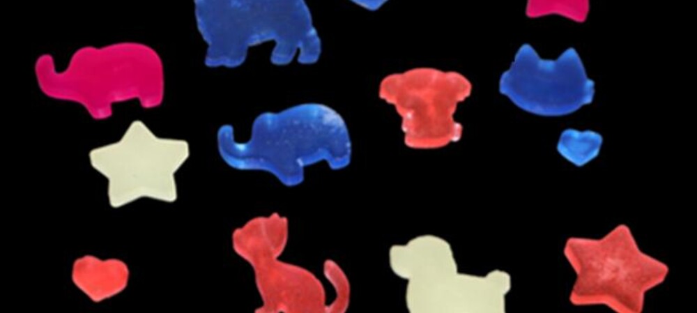 New way to recycle coloured plastics using silica microspheres