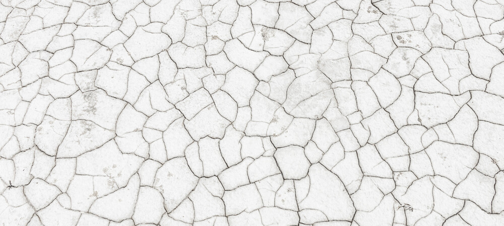 Engineers extract lithium using low-water alternative