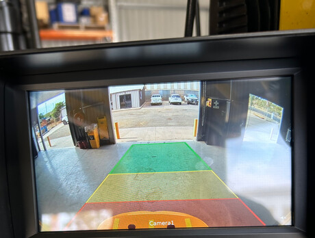 Mining and smelting complex implements pedestrian alert system