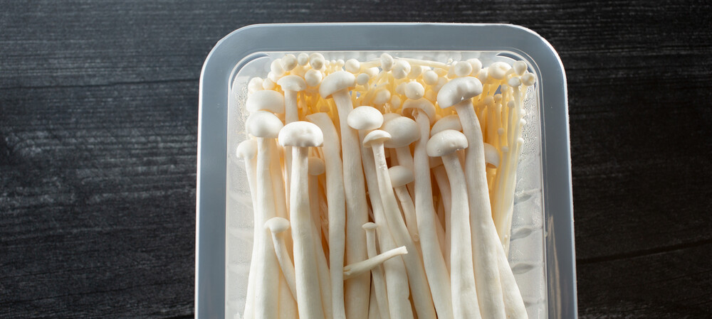 Processing residues used to create an active film for fresh food