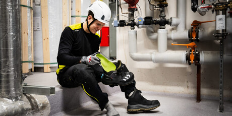 Has this Norwegian scientist found the safety&ndash;comfort balance in protective footwear?