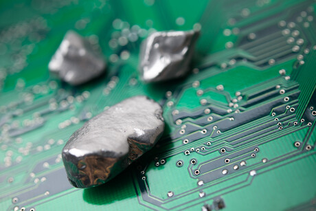 Gas-phase etching for faster MXene manufacturing