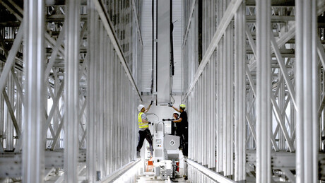 When production outgrows storage: the food and beverage warehouse challenge