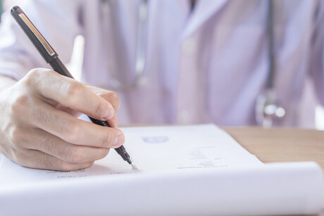 Doctor convicted after writing 147 scripts for 96 patients while suspended