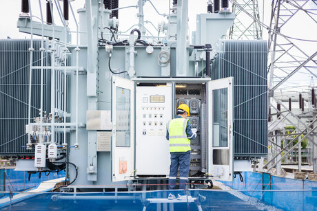 US acts to ban Chinese bulk-power equipment
