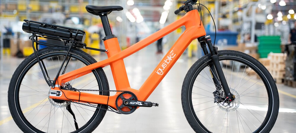 Lightweight e-bike supports ocean health