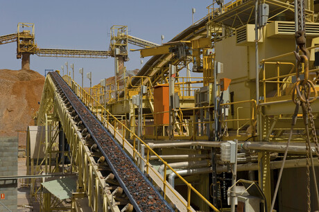 The roles of the vendor and EPCs in the project bidding process