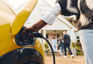 What's influencing Australian attitudes towards EVs?