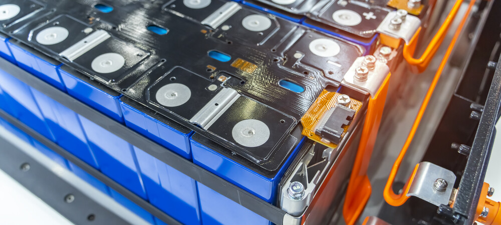 Bypassing weak cells could extend EV battery pack lifespan